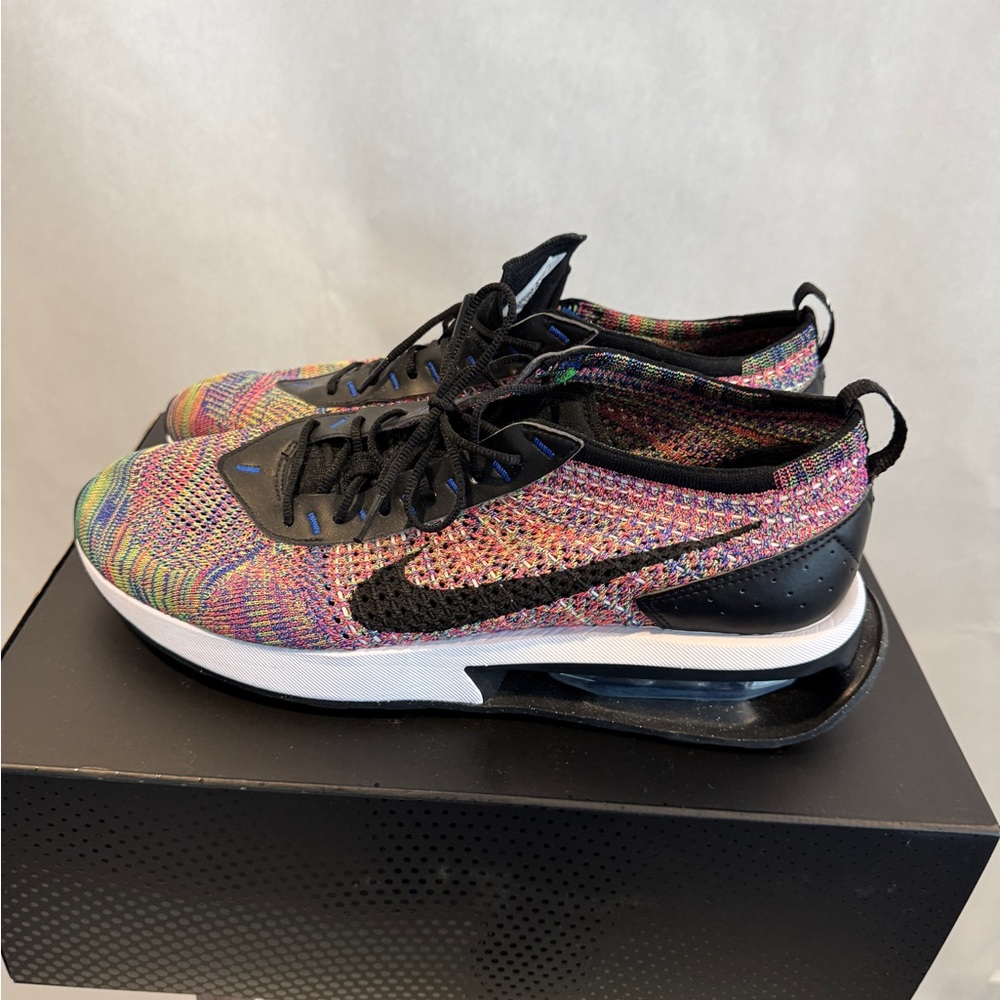 Nike Airmax Flyknit Racer Multi-Color - Picture 2 of 16
